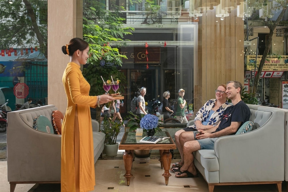 로비 좌석 공간