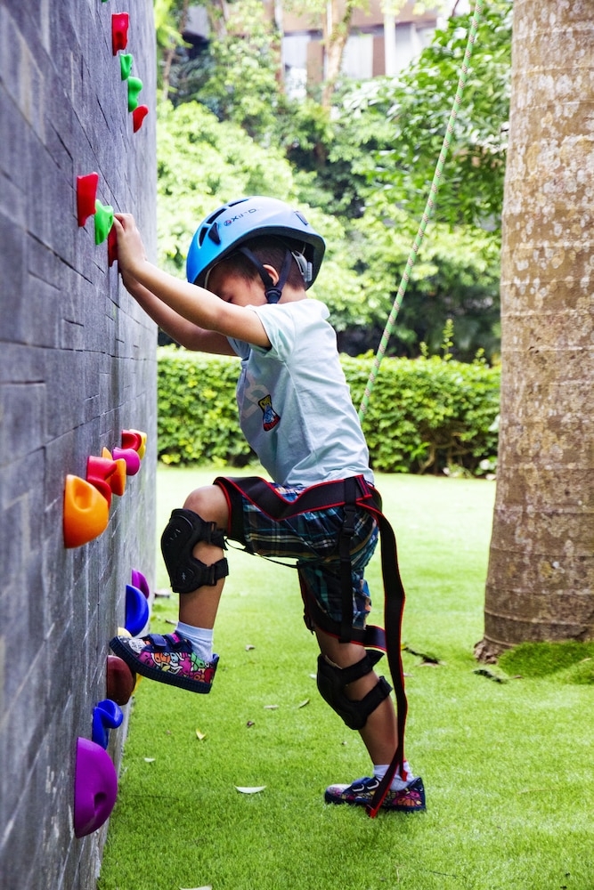 어린이 놀이 공간 - 야외