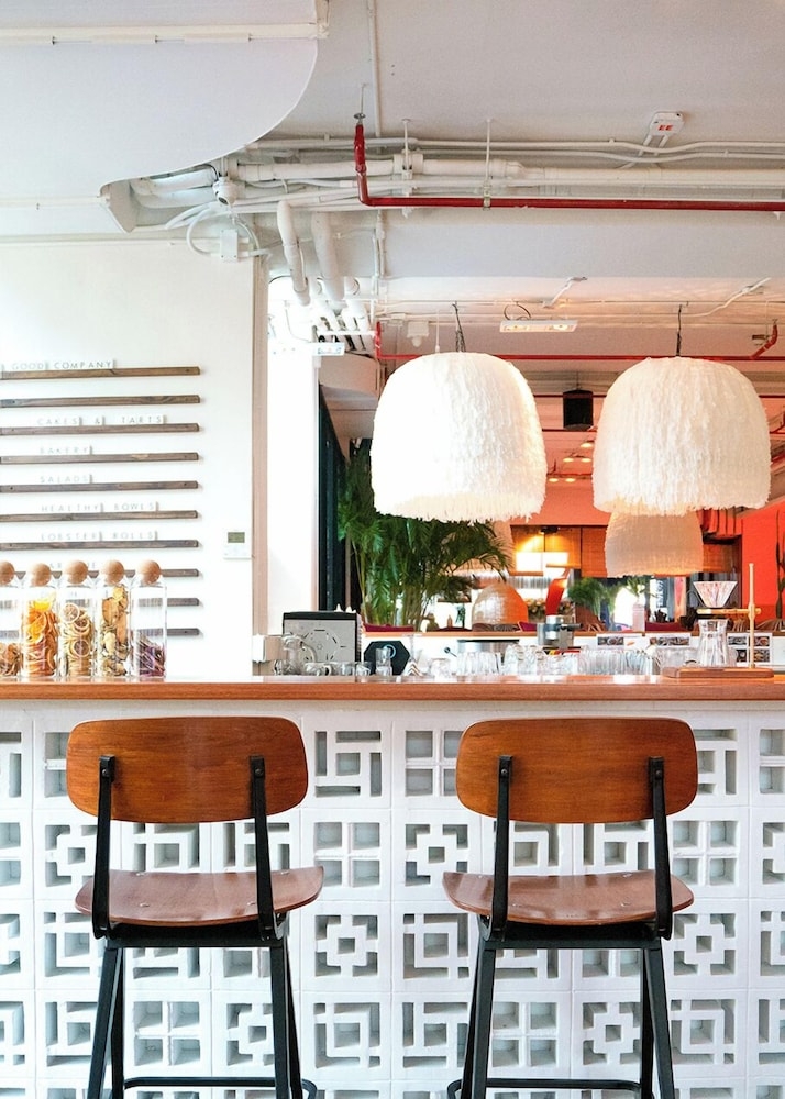 바(숙박 시설 내)