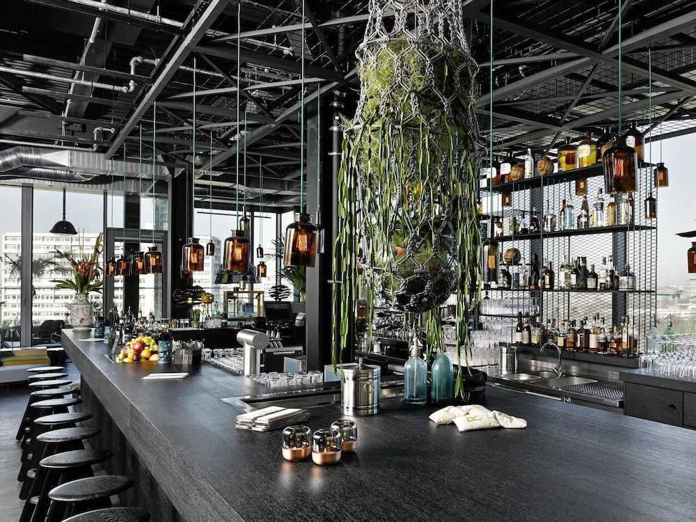 바(숙박 시설 내)