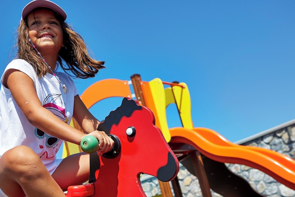 어린이 놀이 공간 - 야외