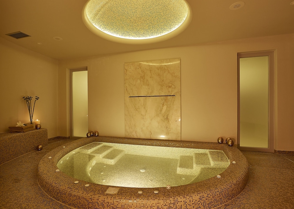 실내 스파 욕조