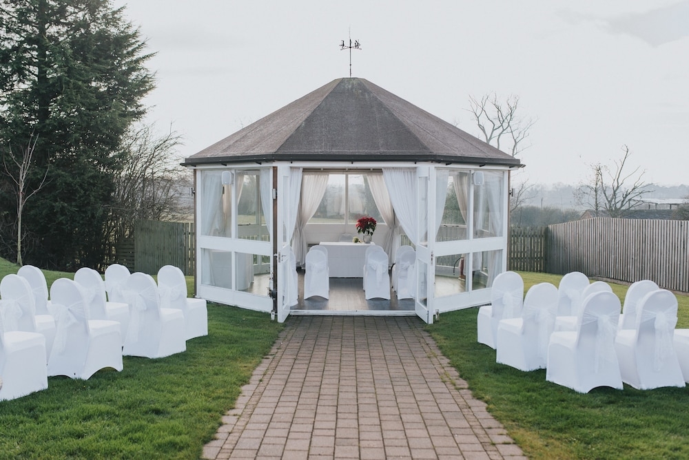 야외 결혼식 공간