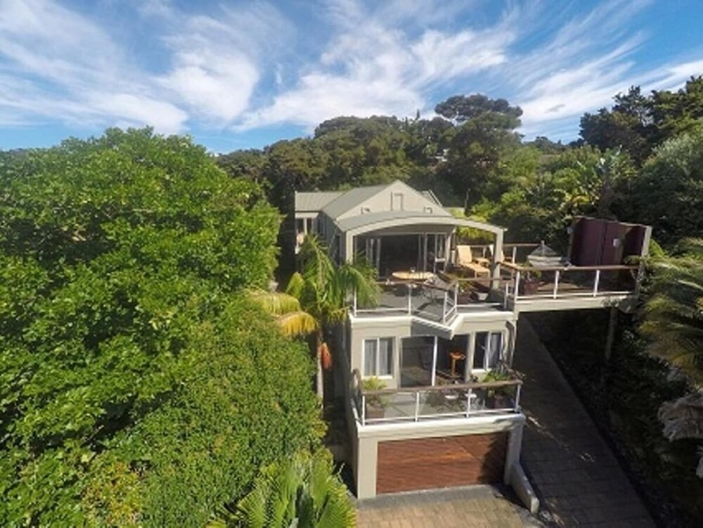 숙박 시설 정면