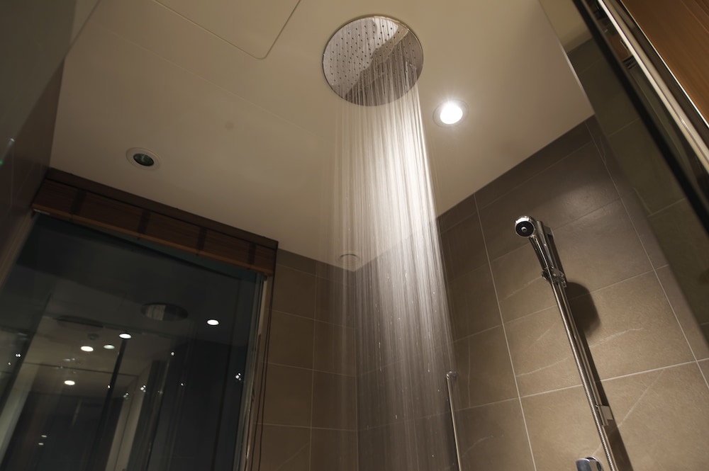 욕실 샤워