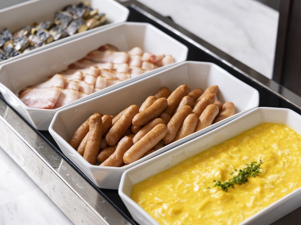 뷔페 아침 식사