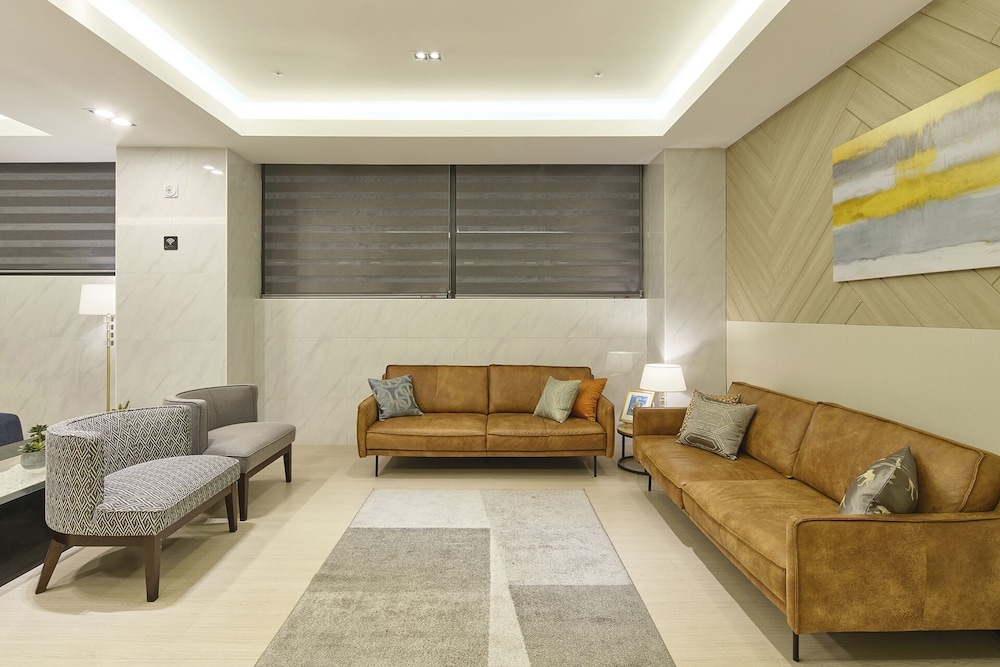 로비 좌석 공간