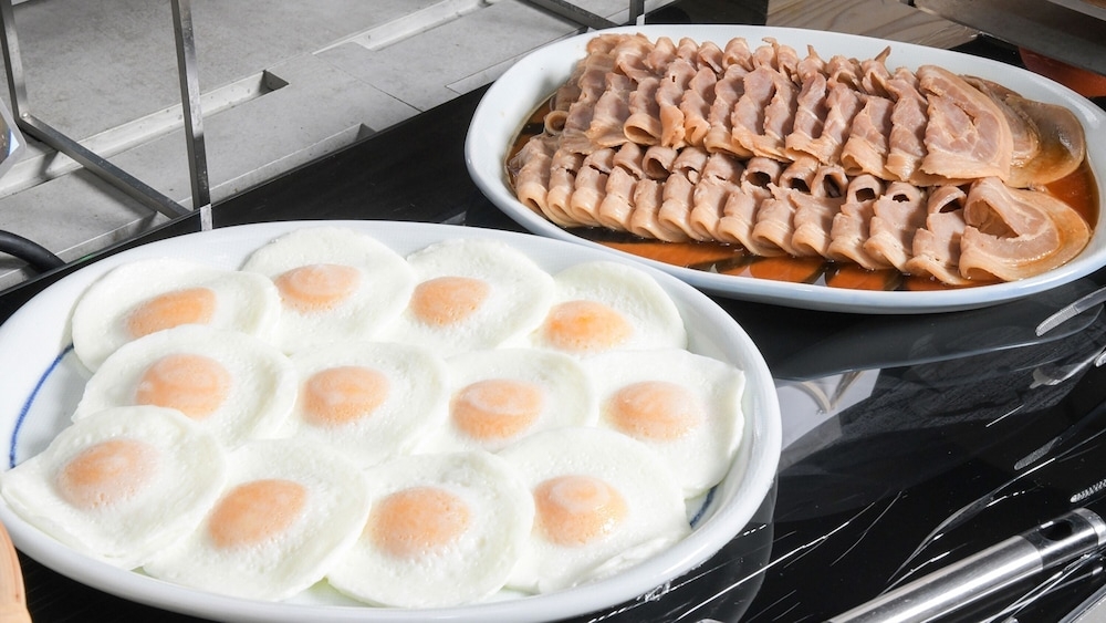 뷔페 아침 식사