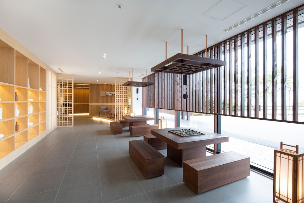 로비 좌석 공간