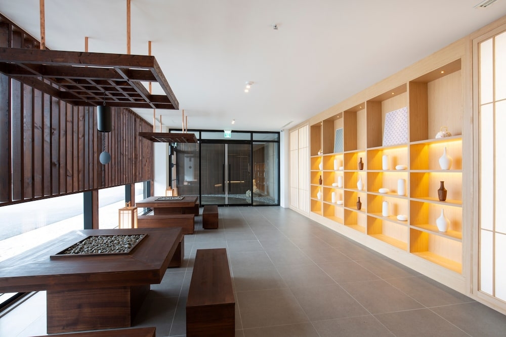 로비 좌석 공간