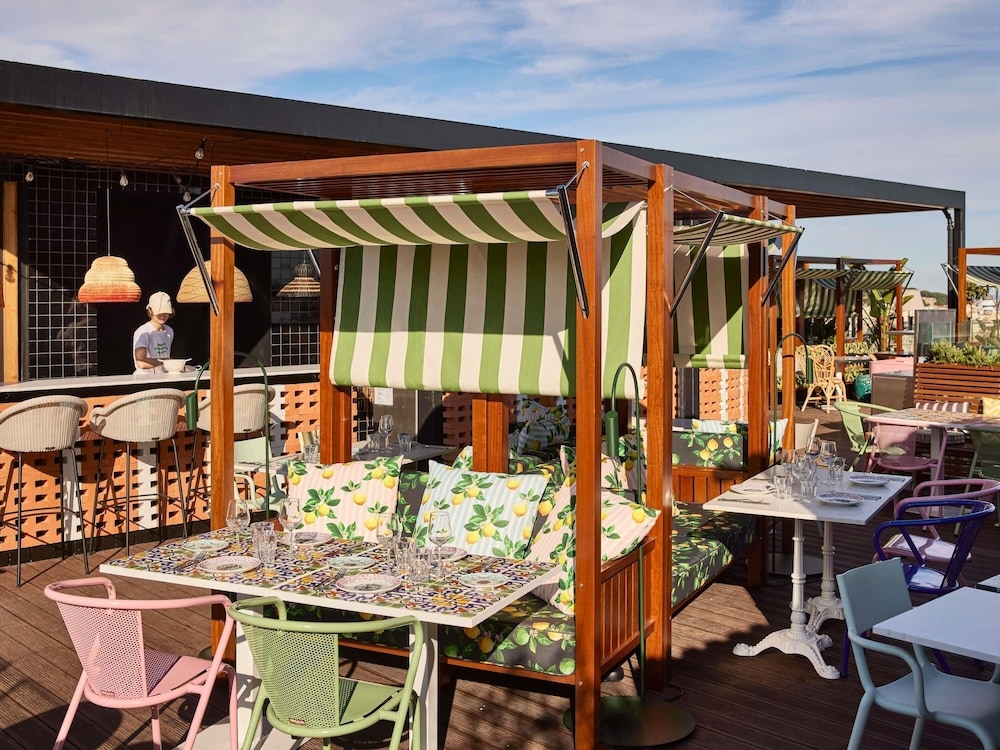 바(숙박 시설 내)