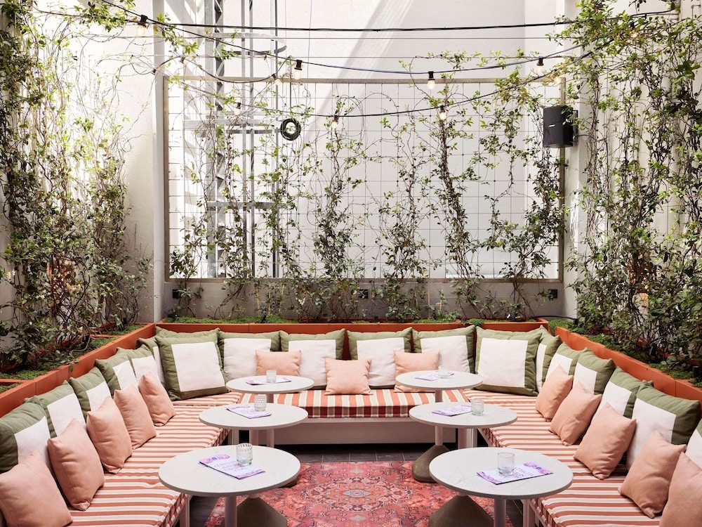 바(숙박 시설 내)