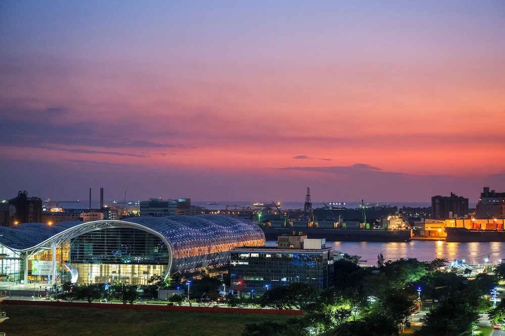 숙박 시설에서 보는 시내 전망