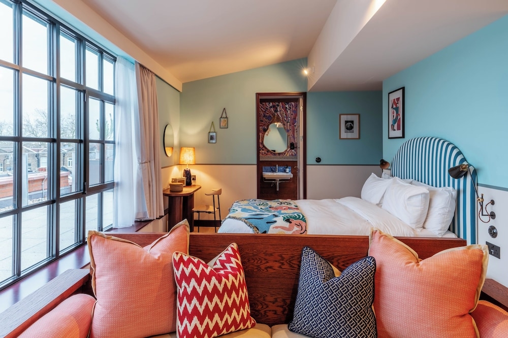 룸2 런던 치스윅 호메텔