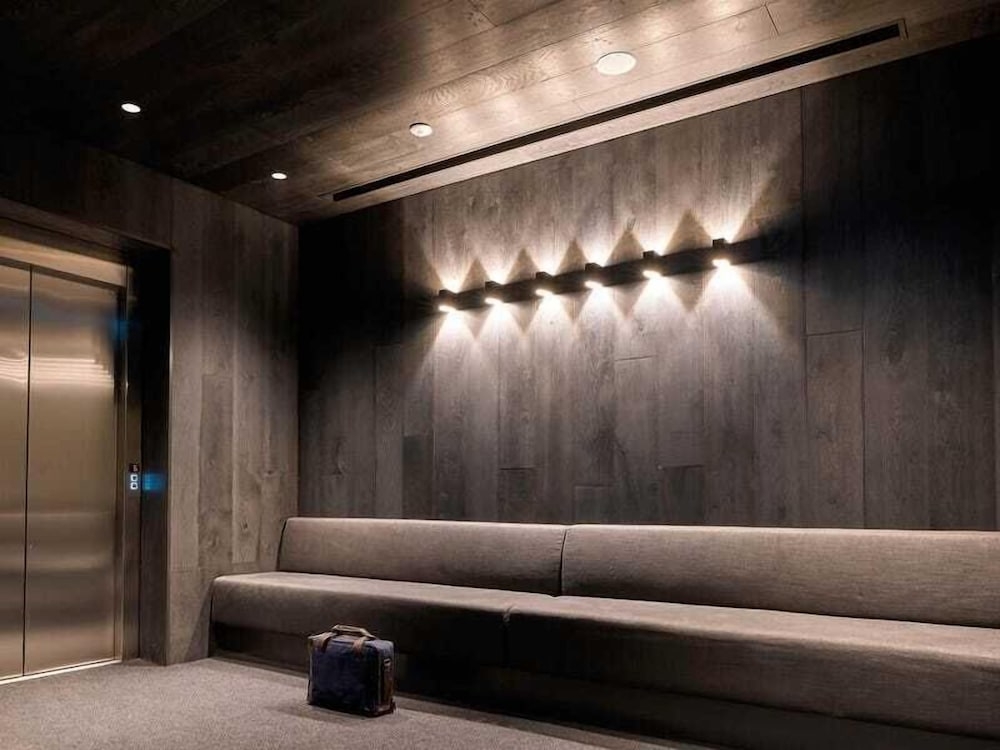 숙박 시설 입구