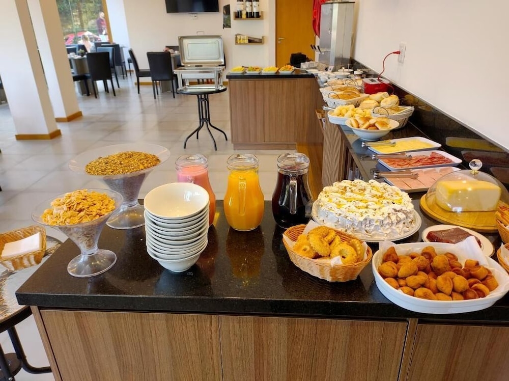 뷔페 아침 식사