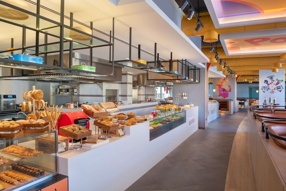 뷔페 아침 식사