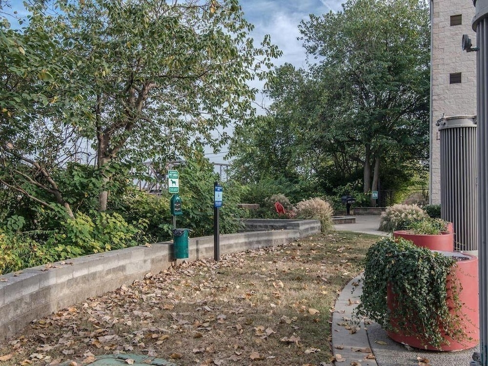 숙박 시설 구내