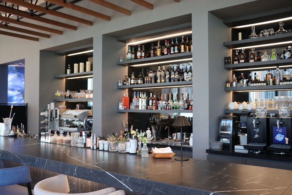 바(숙박 시설 내)