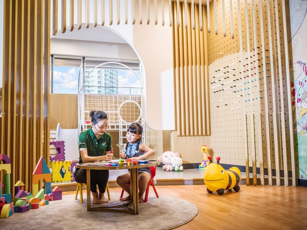 어린이 놀이 공간 - 실내