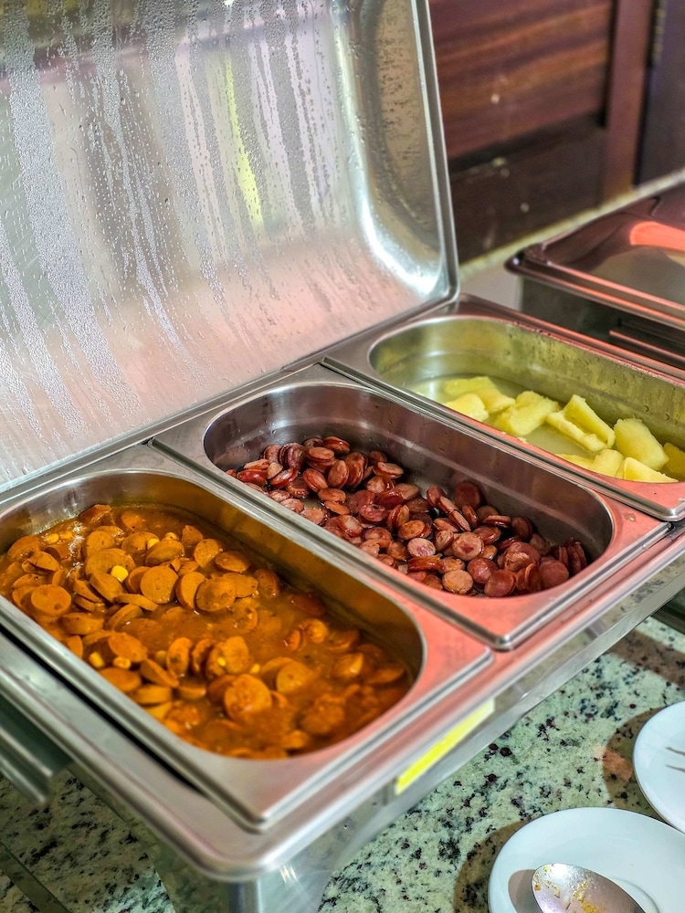 뷔페 아침 식사