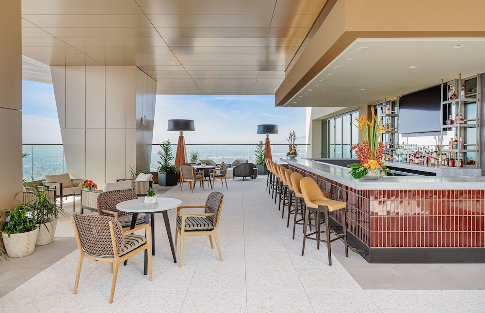 바(숙박 시설 내)