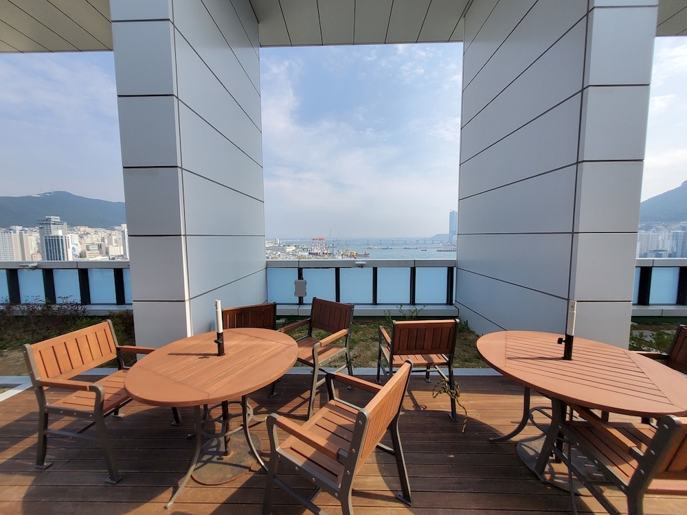 숙박 시설 구내