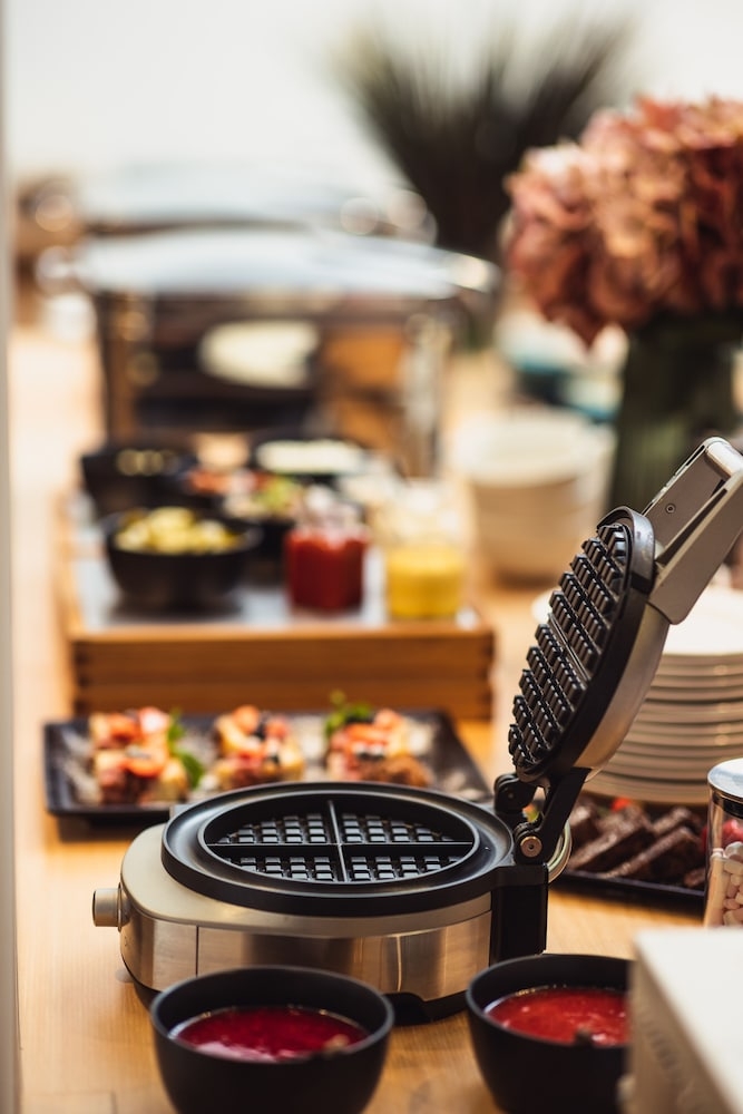 뷔페 아침 식사