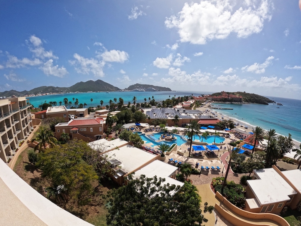 숙박 시설 구내