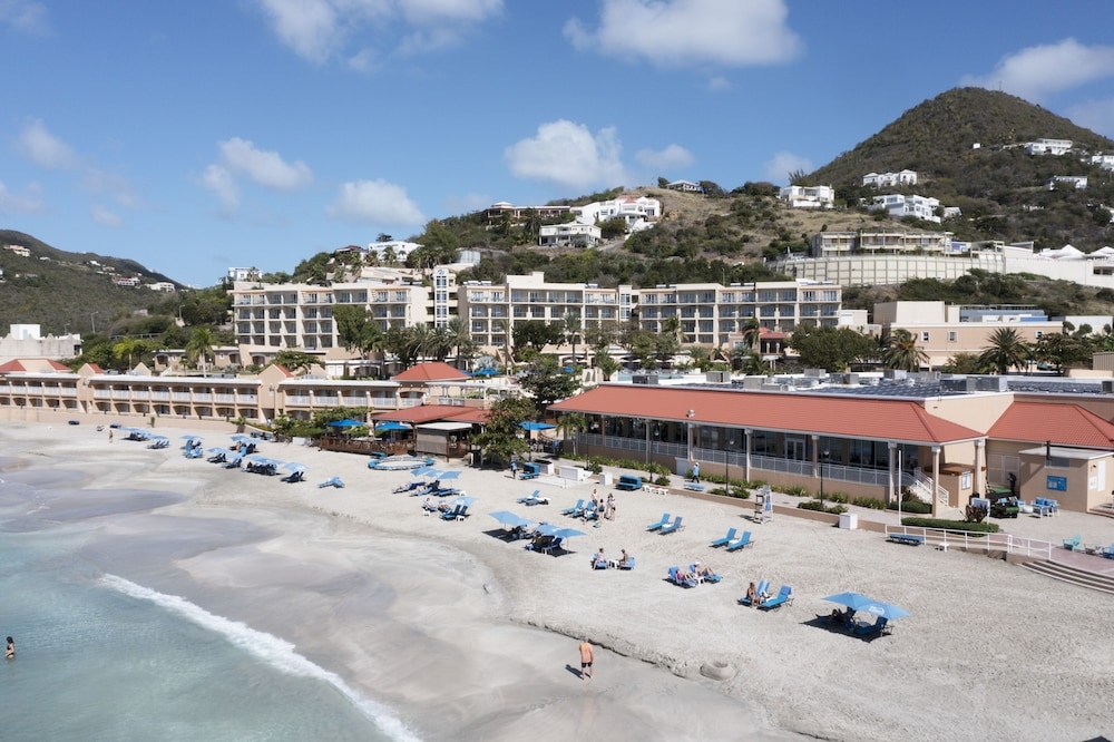 숙박 시설 정면