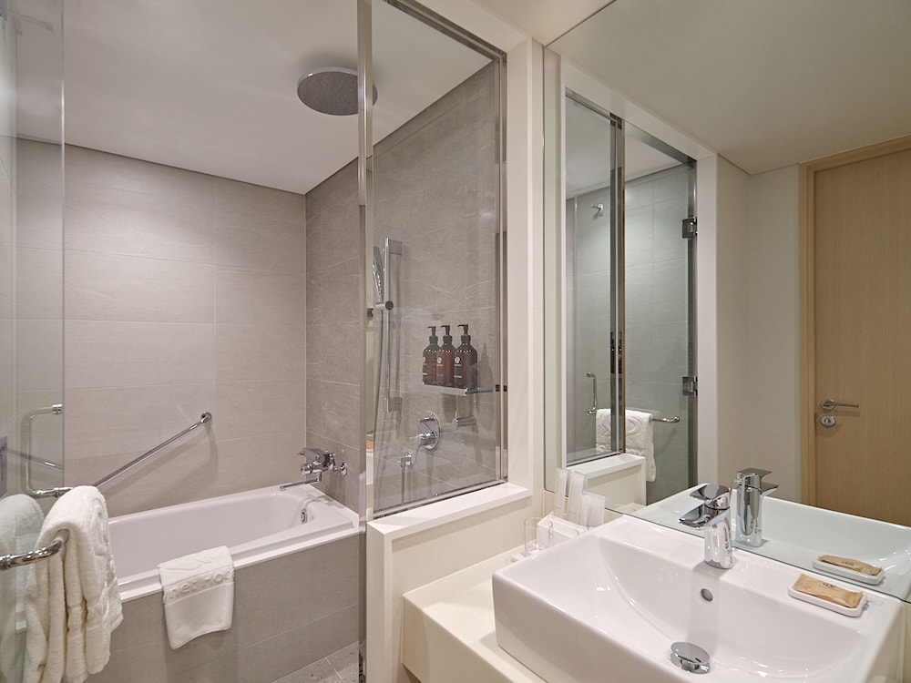 욕실 편의 시설