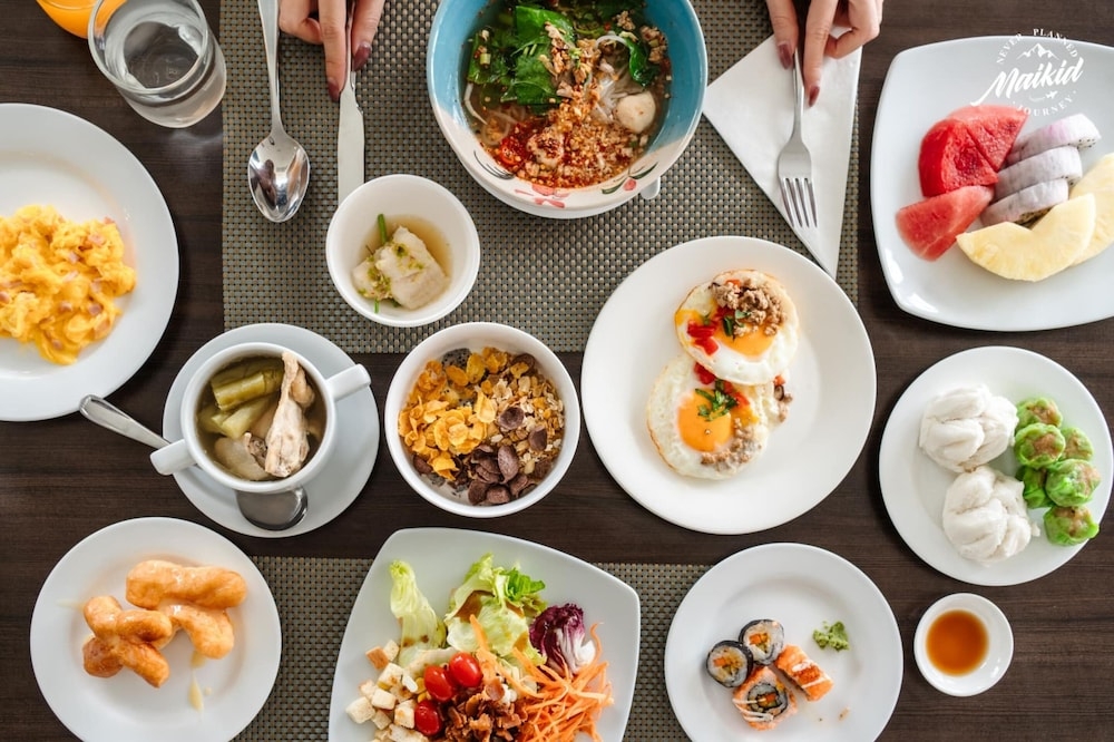 뷔페 아침 식사