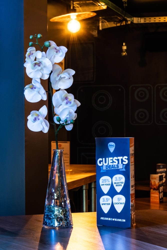 숙박 시설 내 편의 시설/서비스