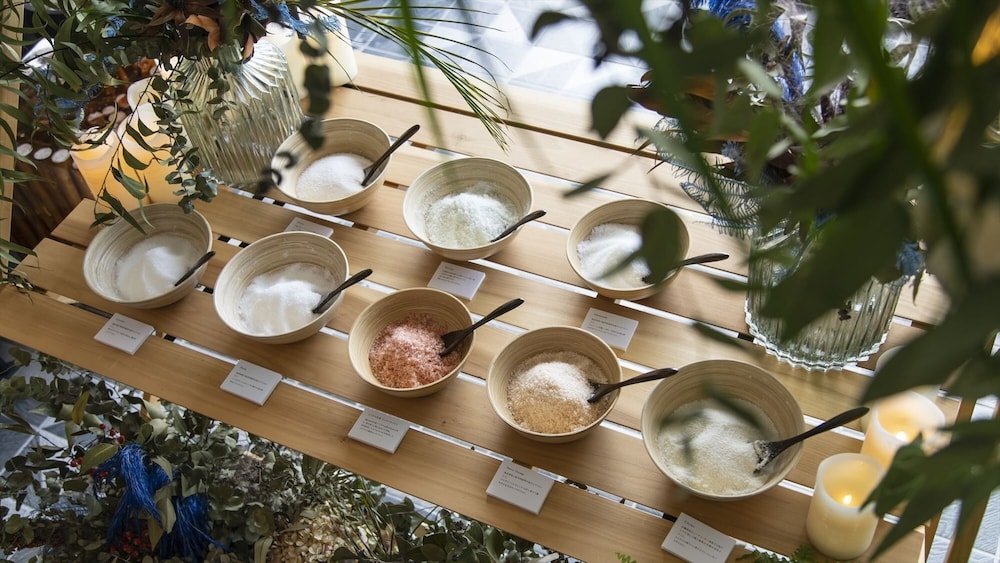 숙박 시설 내 편의 시설/서비스