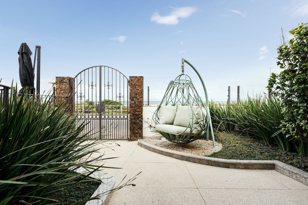 숙박 시설 입구