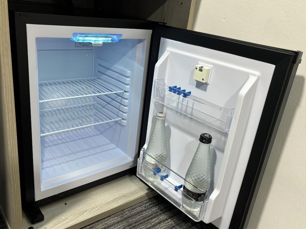 객실 내 식사 공간