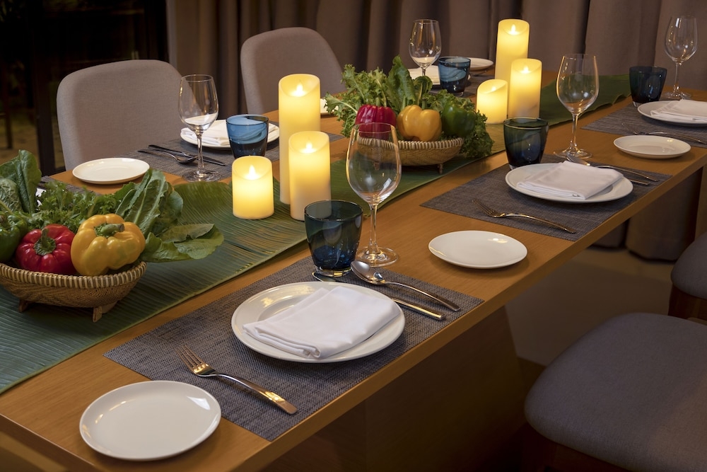 객실 내 식사 공간