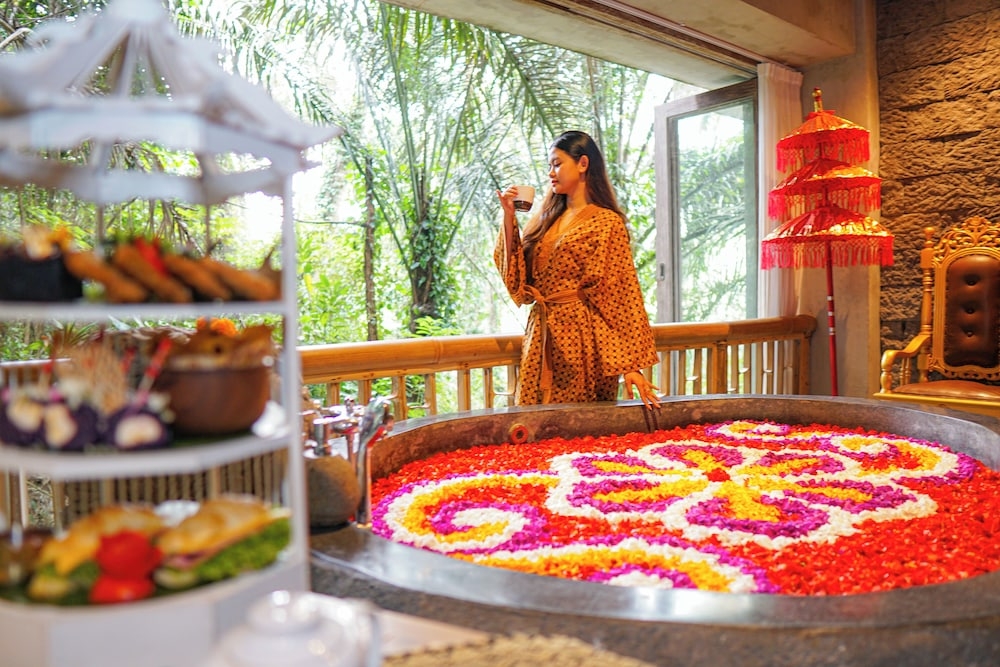 전용 스파 욕조