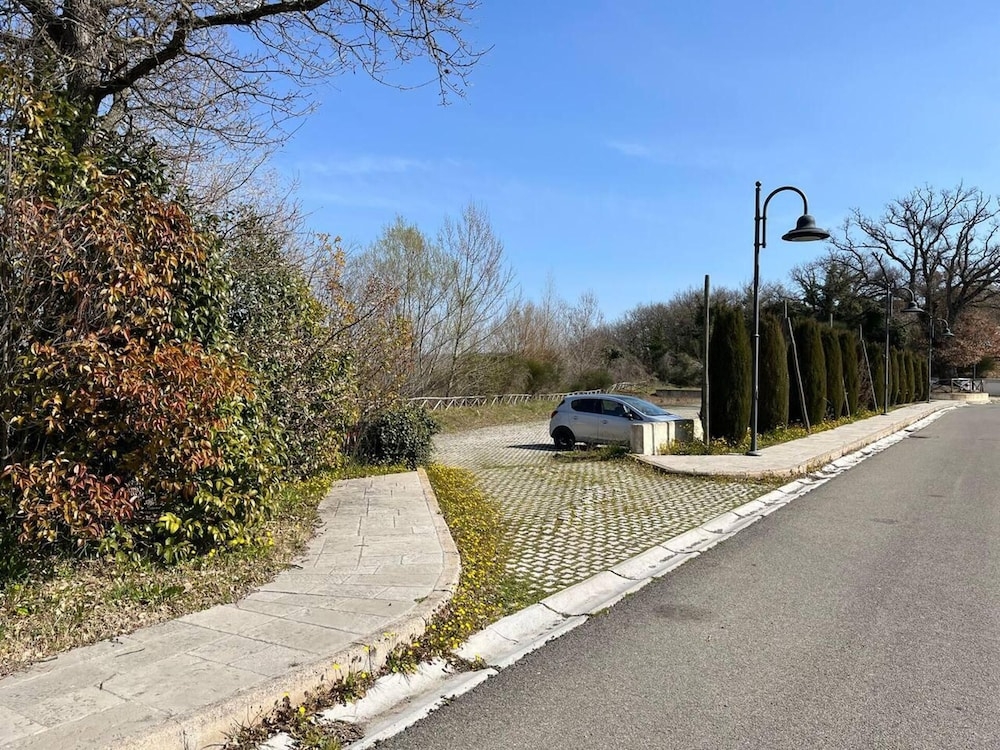 숙박 시설 구내