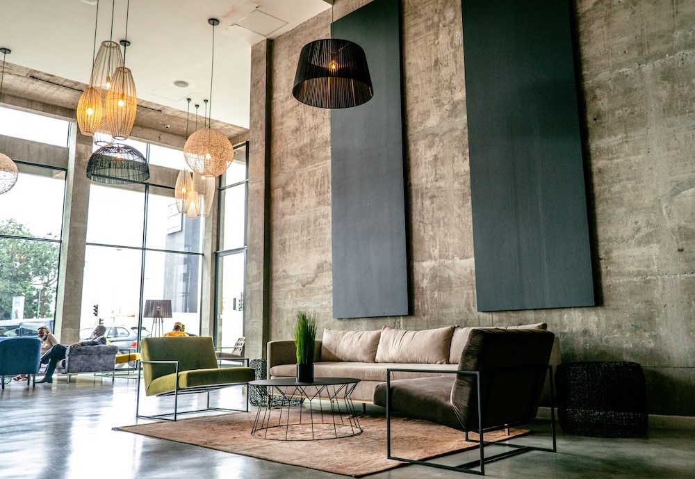 로비 좌석 공간