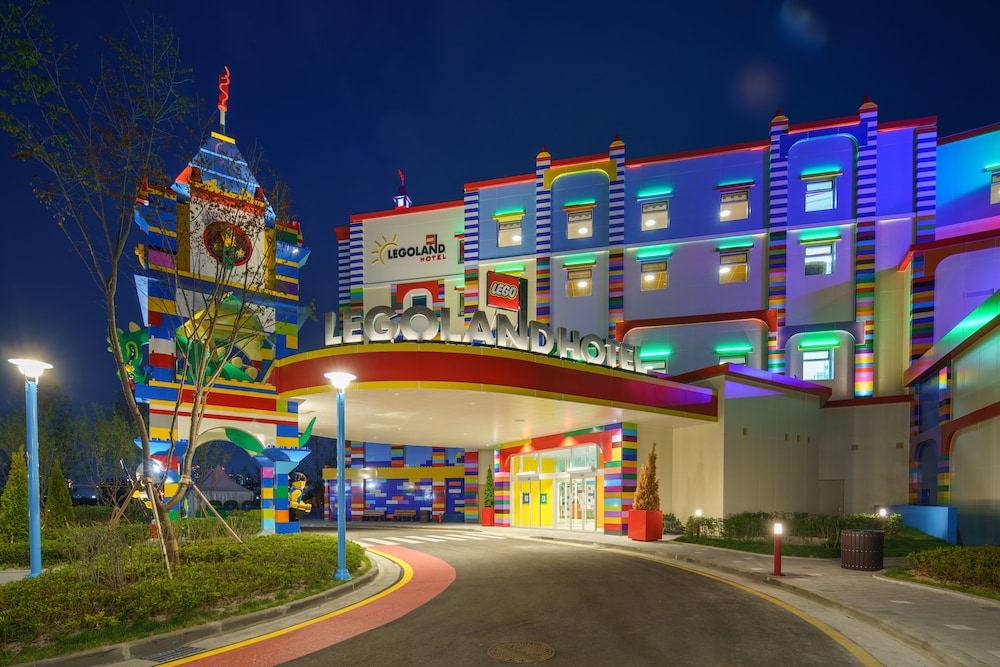 숙박 시설 정면