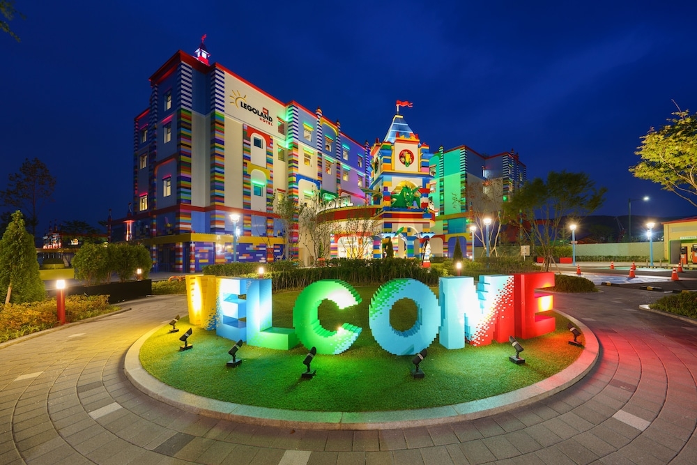 숙박 시설 정면