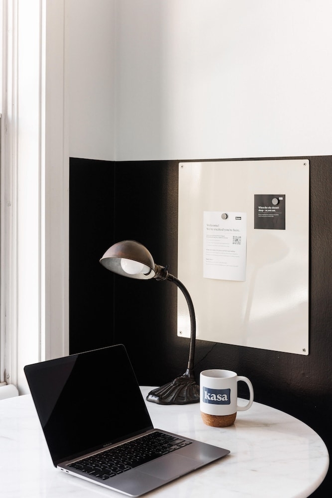 숙박 시설 내 편의 시설/서비스