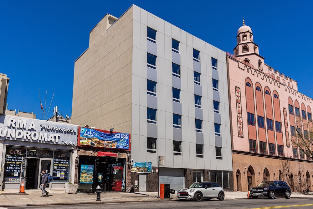 숙박 시설 정면