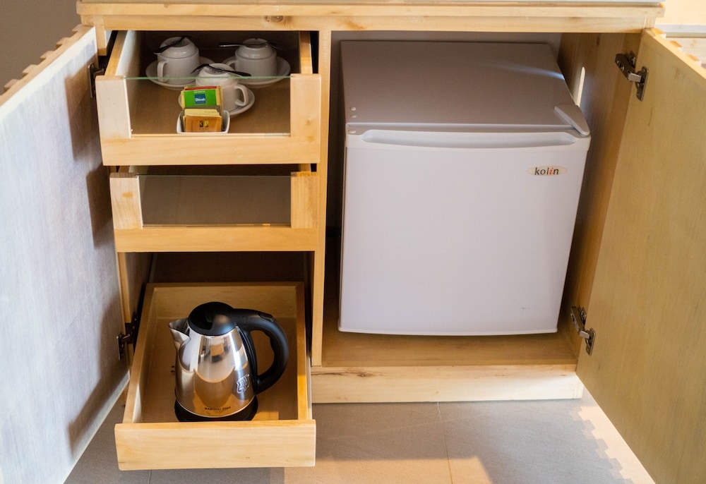 객실 내 식사 공간