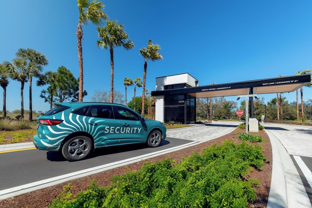 숙박 시설 입구