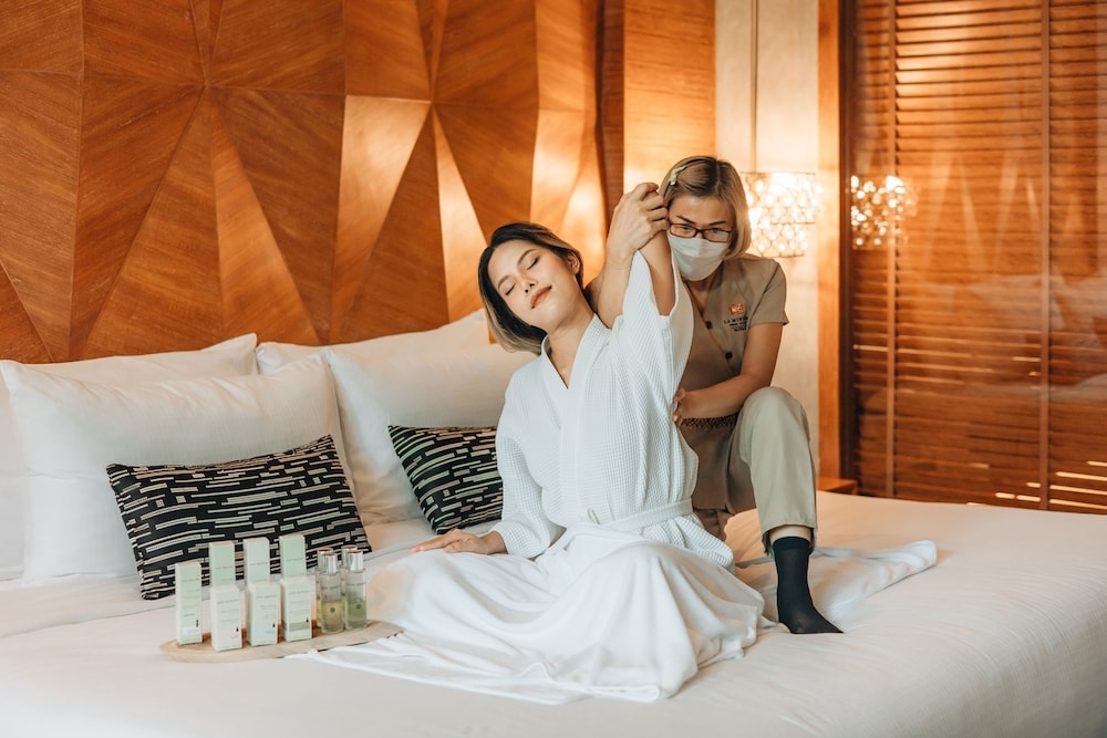 숙박 시설 내 마사지