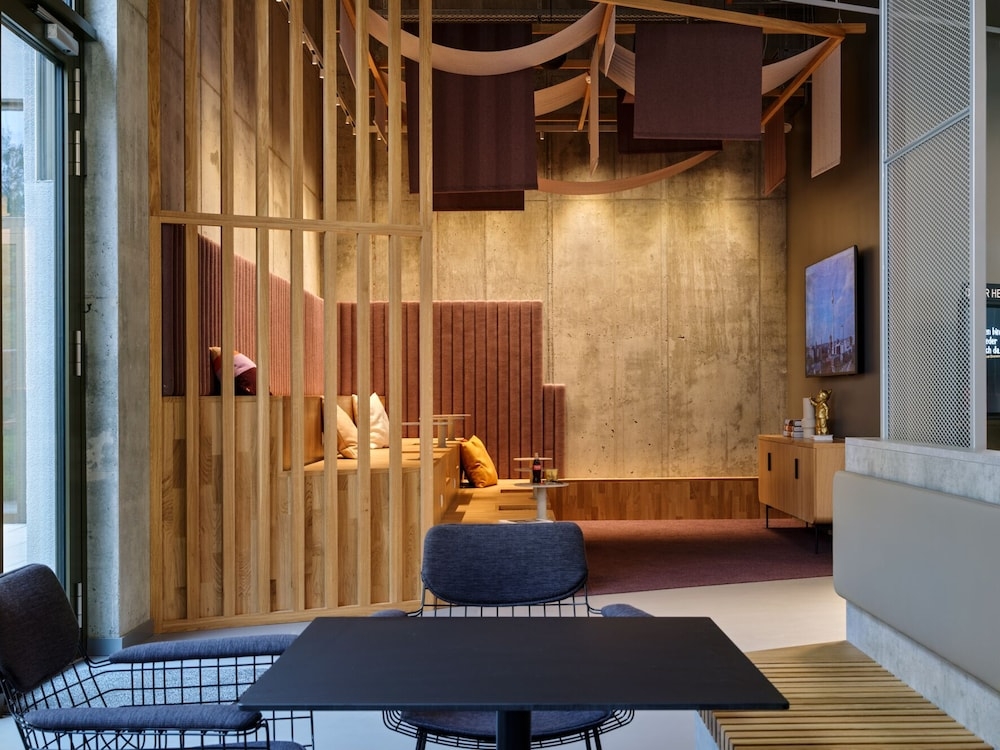 로비 좌석 공간