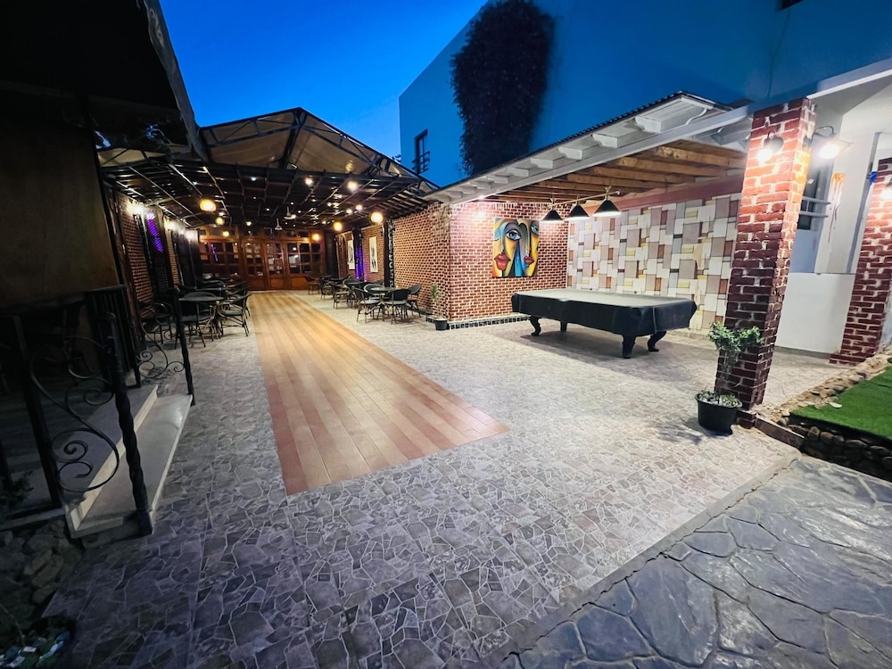 로비 좌석 공간