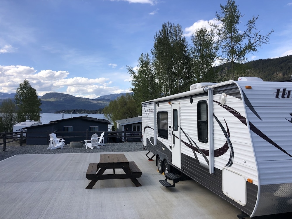 숙박 시설 정면